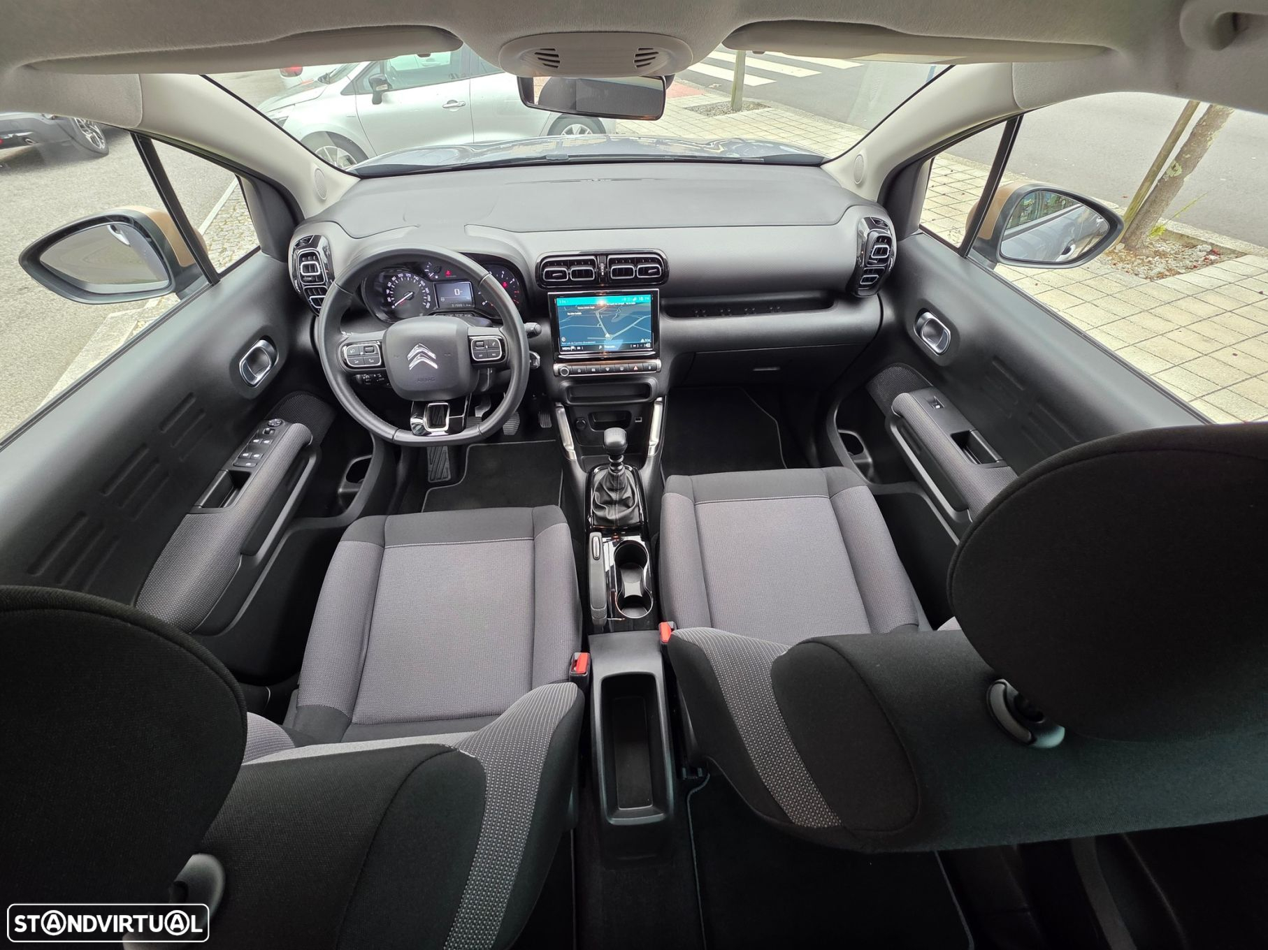 Citroën C3 Aircross 1.2 PureTech C-Series - 19