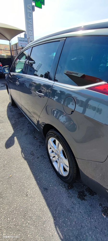 Peugeot 5008 1.6 HDi Executive CMP6 - 17
