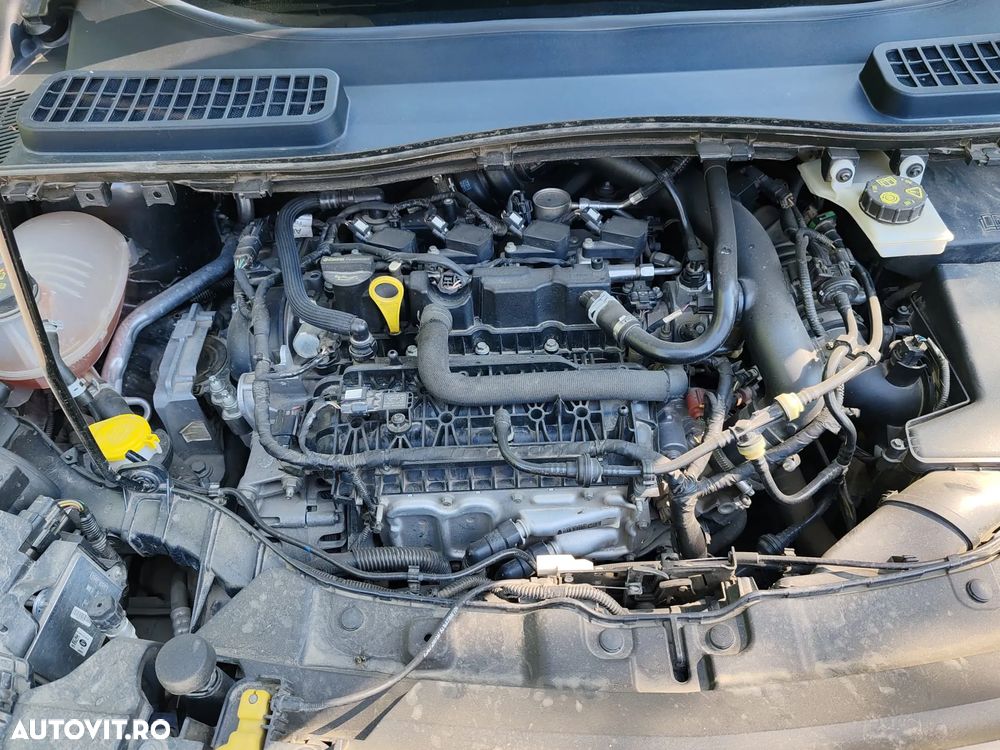 Ford Kuga 1.5 EcoBoost 2WD Titanium - 20