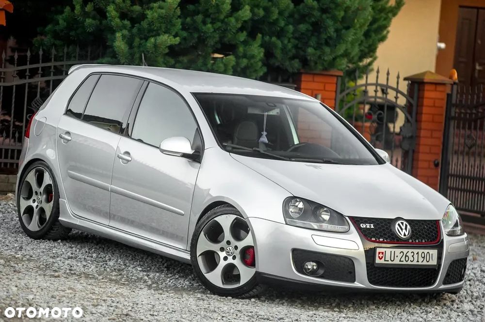 Volkswagen Golf 2.0 GTI - 3
