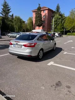 Ford Focus - 9