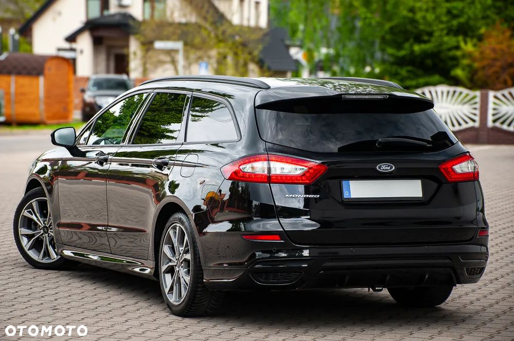 Ford Mondeo SW 2.0 TDCi ST-Line PowerShift - 11
