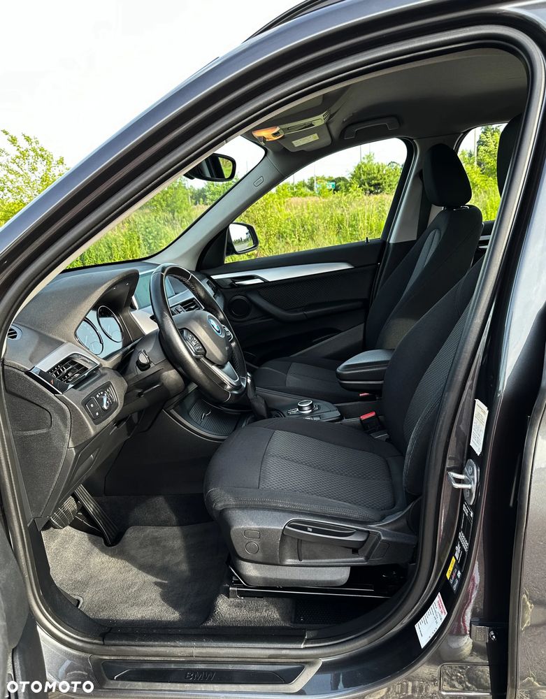 BMW X1 xDrive25e Sport Line - 13