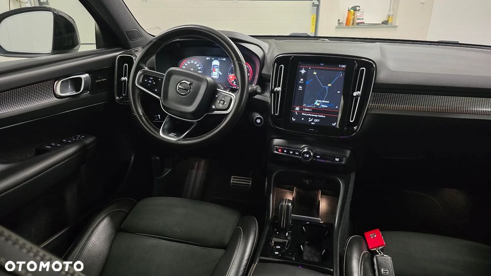 Volvo XC 40 D4 AWD Geartronic R-Design - 6