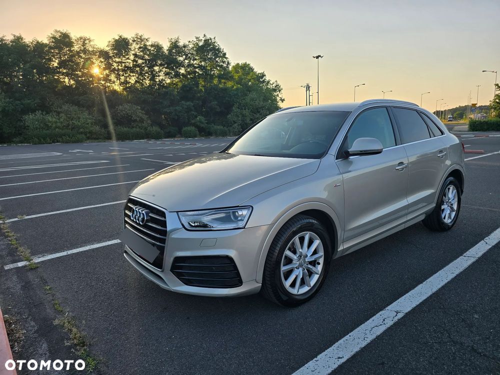 Audi Q3 1.4 TFSI Design S tronic - 1
