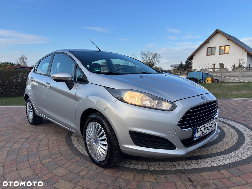 Ford Fiesta - 17