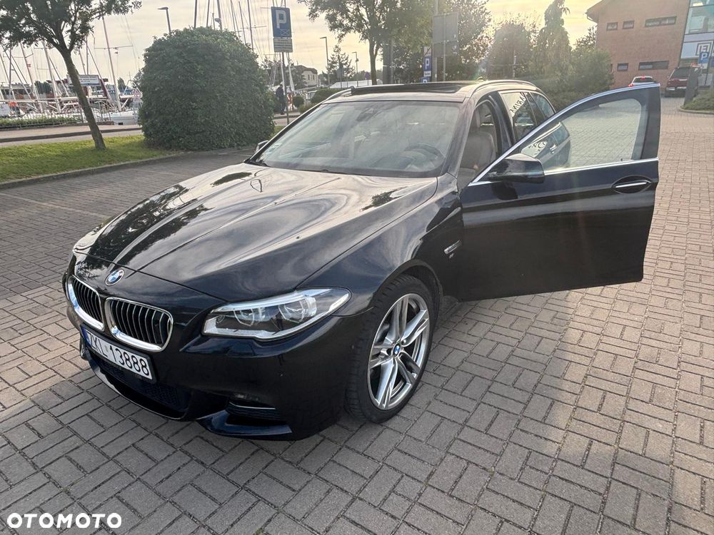 BMW Seria 5 530d xDrive Luxury Line - 1