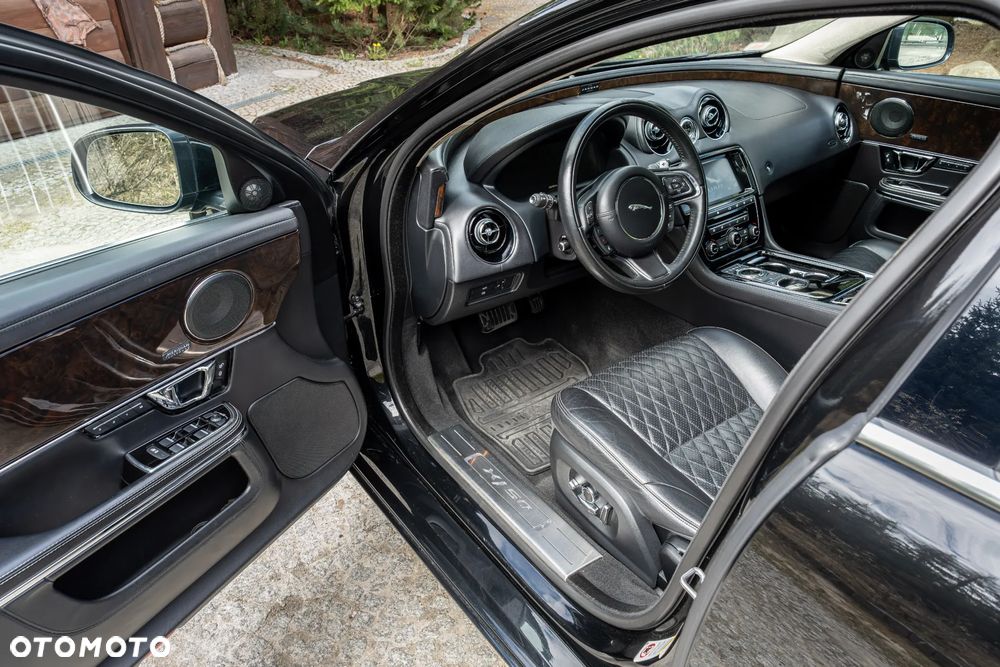 Jaguar XJ 3.0 T AWD Portfolio - 22