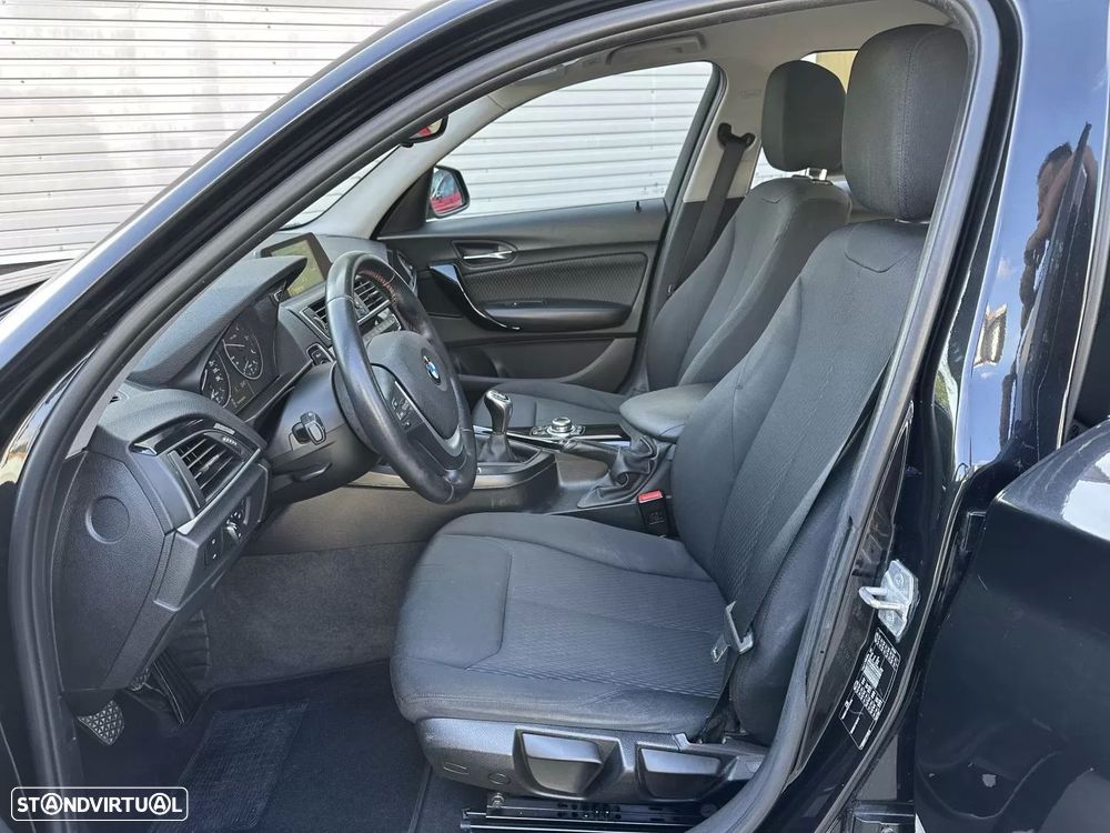 BMW 116 d Sport Line - 27