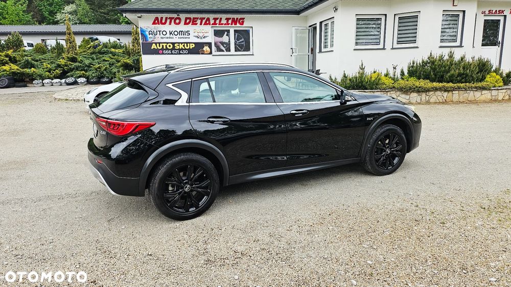 Infiniti QX30 2.0t DCT AWD Premium - 17