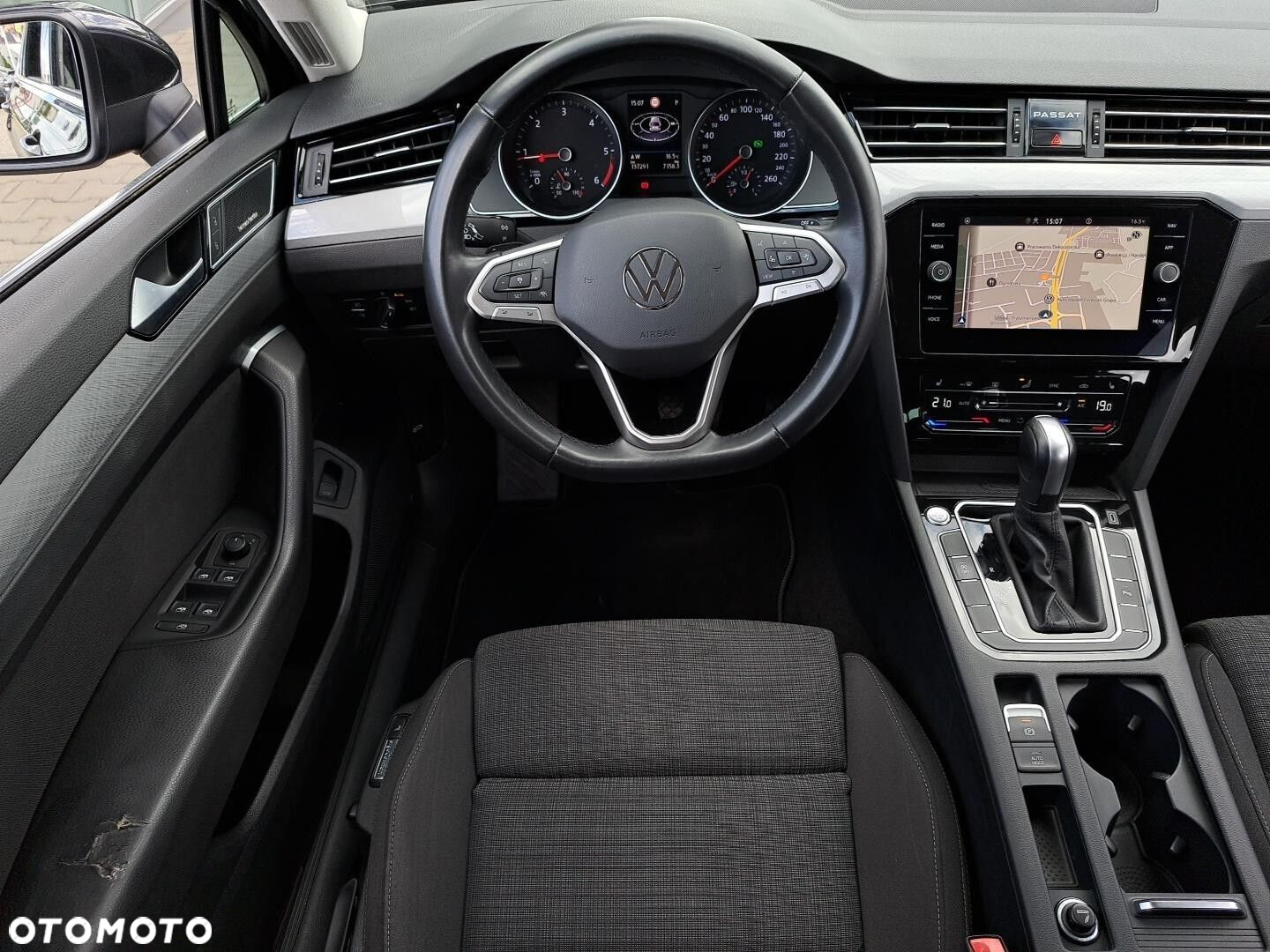 Volkswagen Passat 2.0 TDI Business DSG - 20