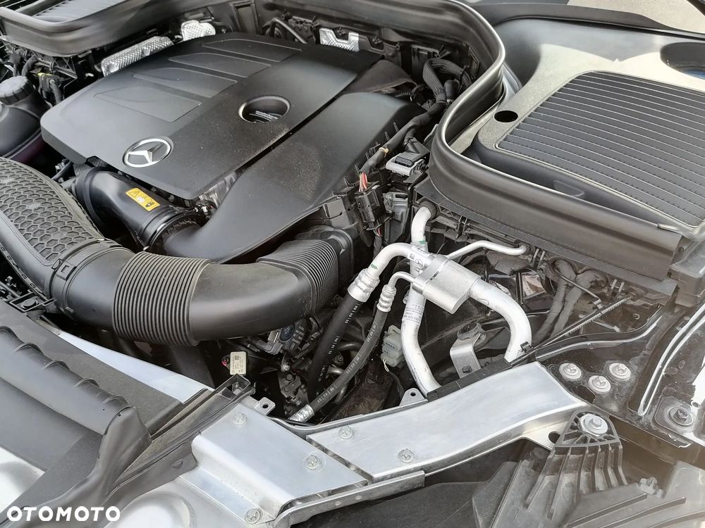 Mercedes-Benz GLC 300 4-Matic - 20