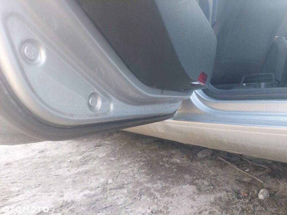 DRZWI KOMPLETNE LEWY TYŁ VOLKSWAGEN GOLF V KOMBI LA7W - 5