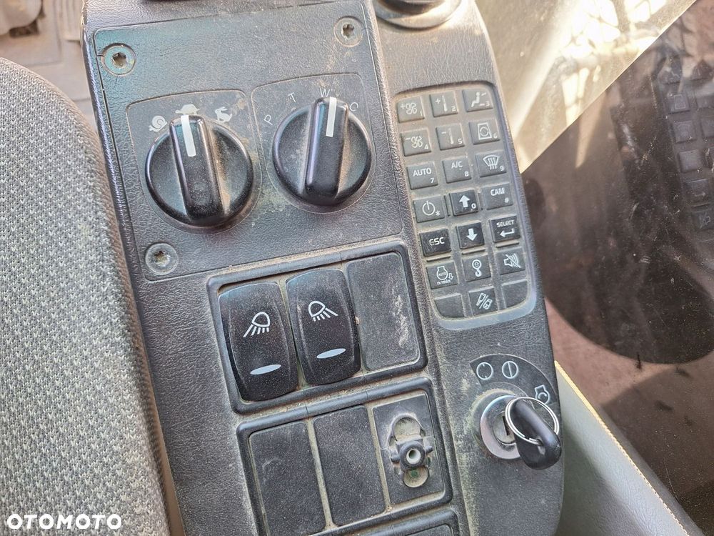 Volvo Ew 140 C 4X4 - 20