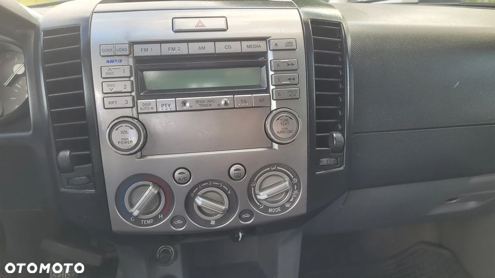 Ford Ranger 2.5 TDCi DC XL - 12