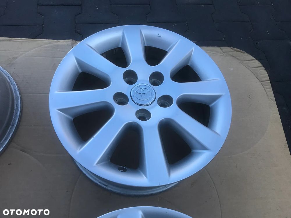 Felgi Toyota Auris Avensis Corolla Verso 6,5x16 5x114,3 ET45 - 4