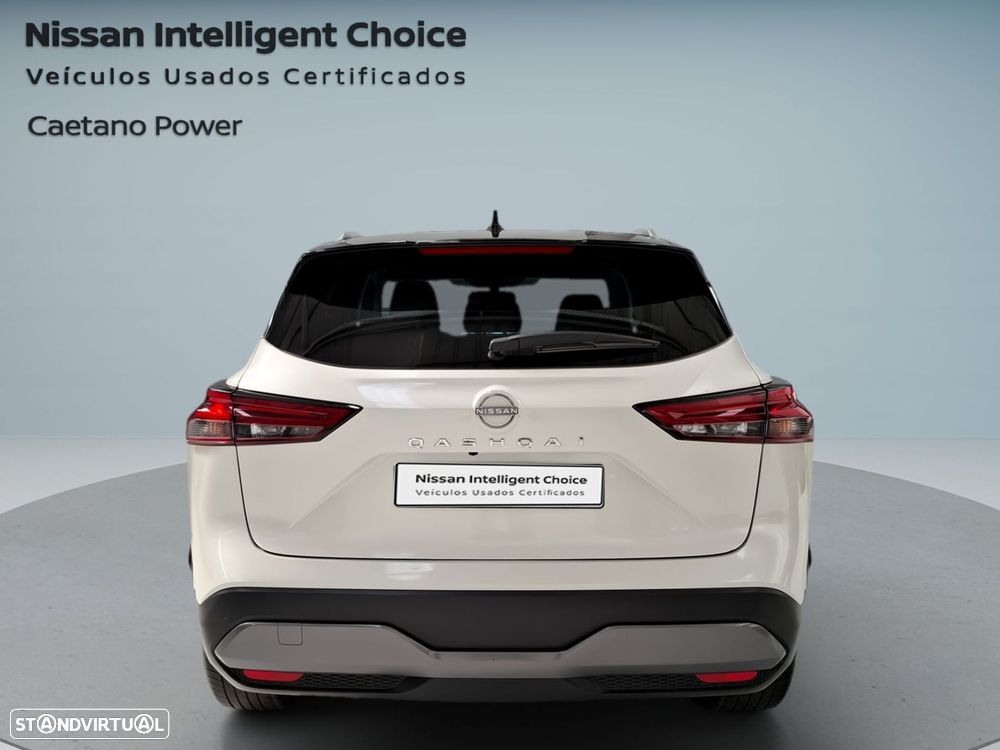 Nissan Qashqai 1.3 DIG-T N-Connecta LED+SKY Xtronic - 11