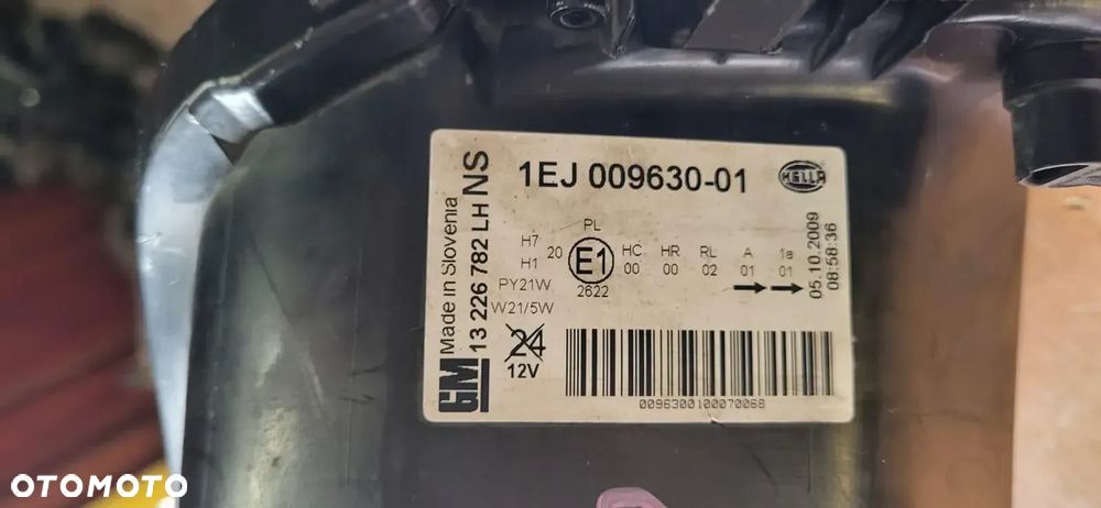 LAMPA LEWA PRZEDNIA OPEL INSIGNIA A HELLA EUROPA ORYGINAŁ 1EJ 009630-01 2008 2009 2010 2011 2013 2013 - 2