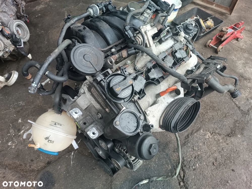 VW PASSAT B6 1.6 FSI BLF SILNIK KOMPLETNY VW TOURAN AUDI A3 8P - 2