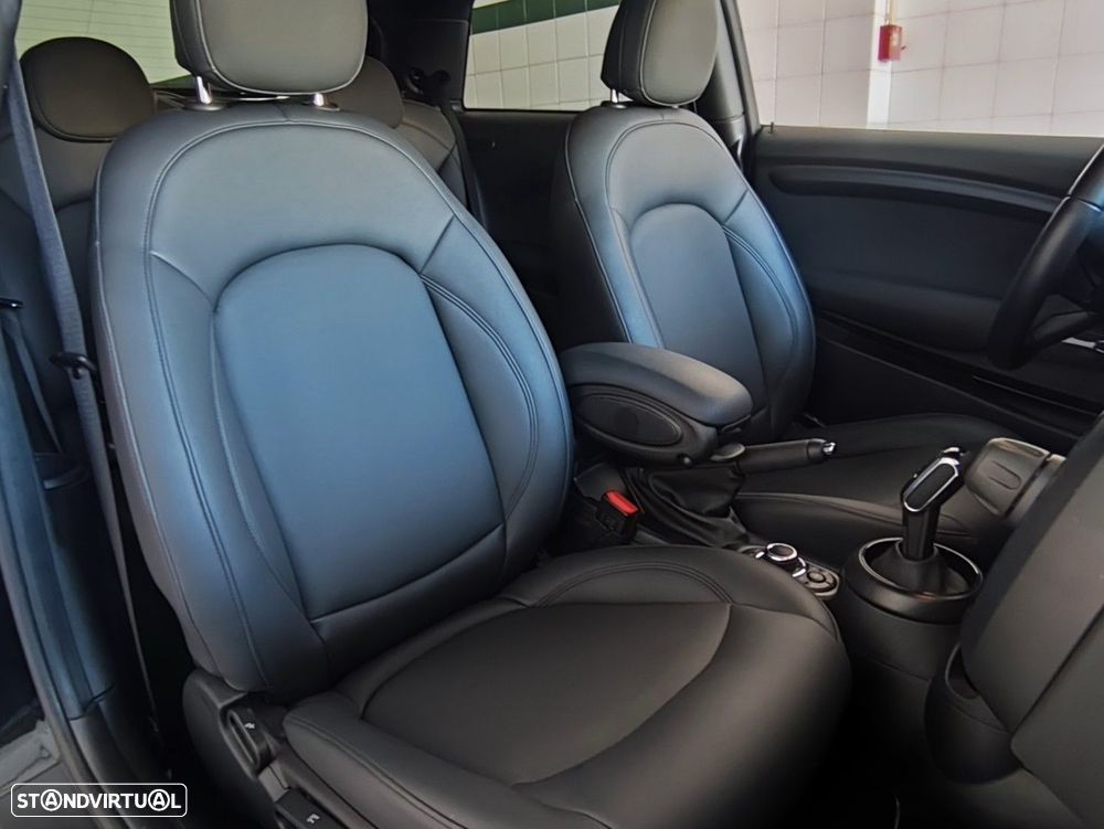 MINI 3 Portas Cooper Sport Edition Auto - 12