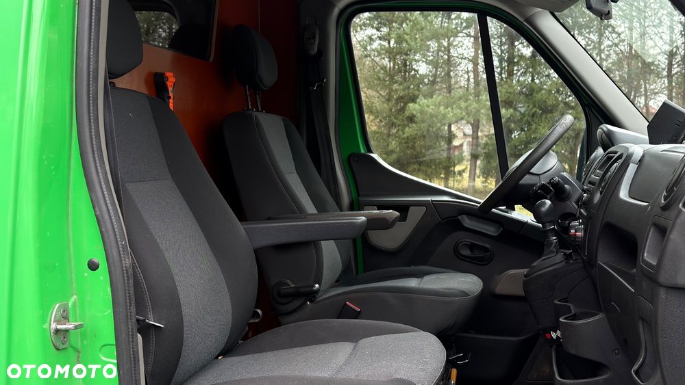 Renault MASTER L2H2 2018 2.3 130 KM - 9