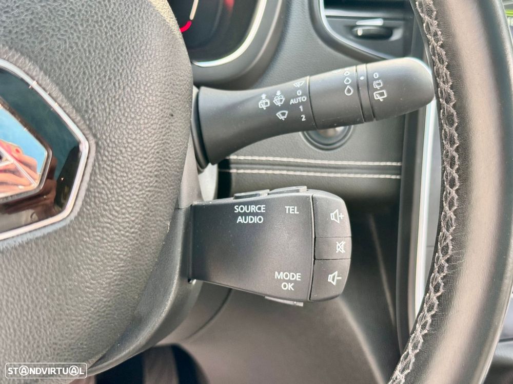 Renault Scénic 1.2 TCE Sport SS - 32