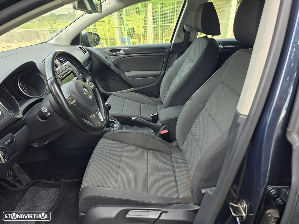 VW Golf 1.6 TDi Confortline - 8