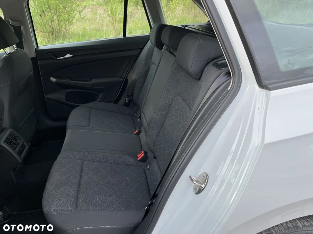 Volkswagen Golf 2.0 TDI Life - 17