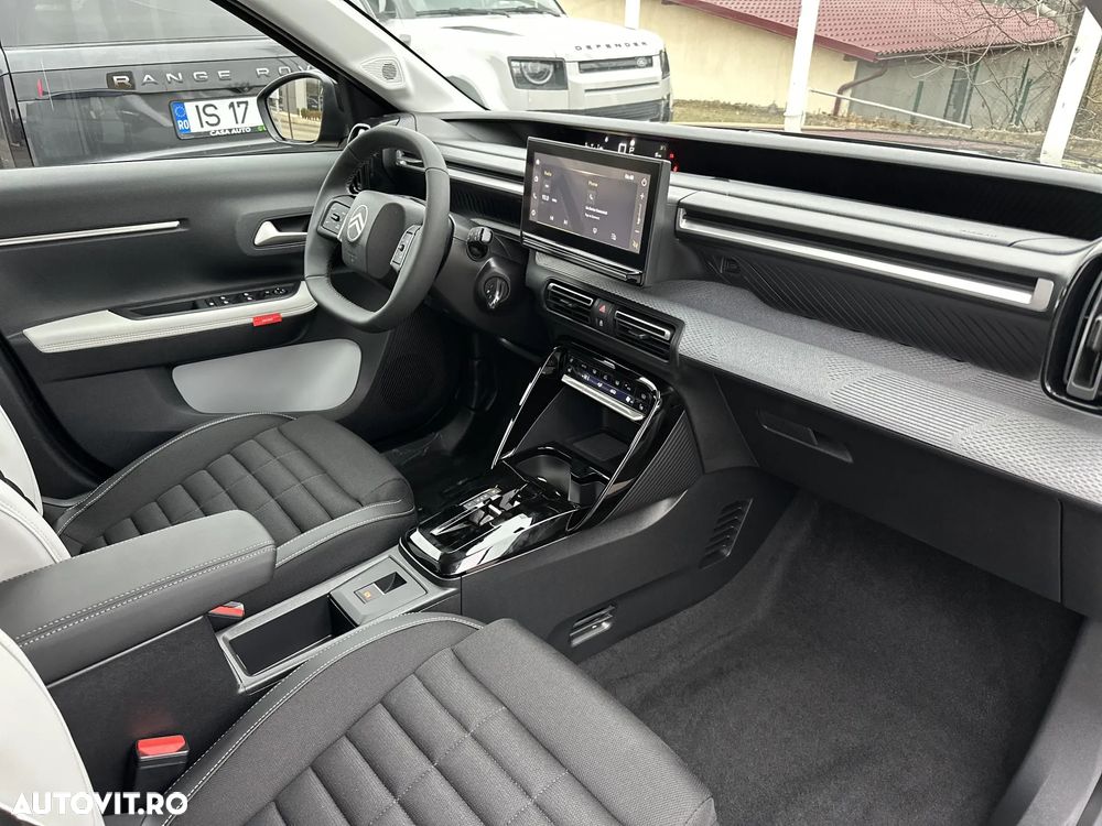 Citroën C3 AIRCROSS 1.2 Hybrid 145 eDCT6 PLUS - 12