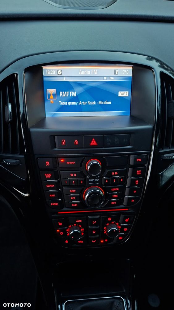 Opel Astra - 11
