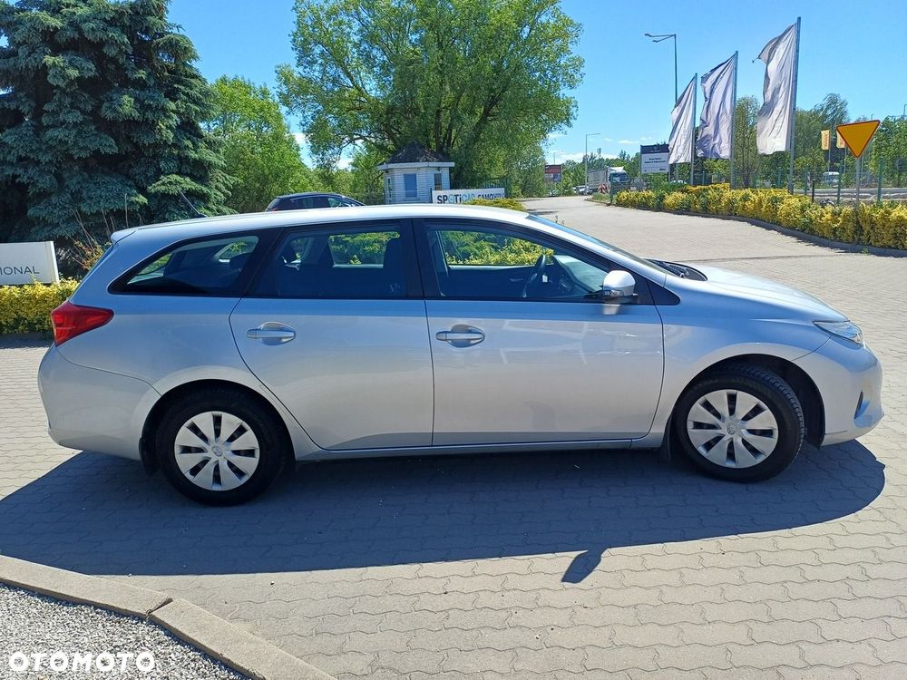 Toyota Auris 1.6 Active - 7