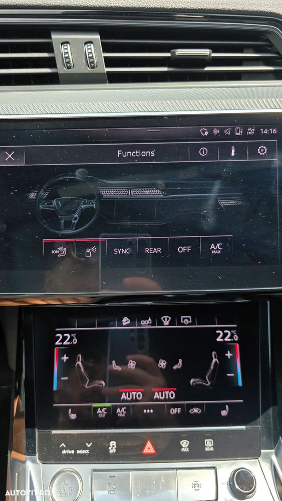 Audi e-tron 55 quattro advanced - 13
