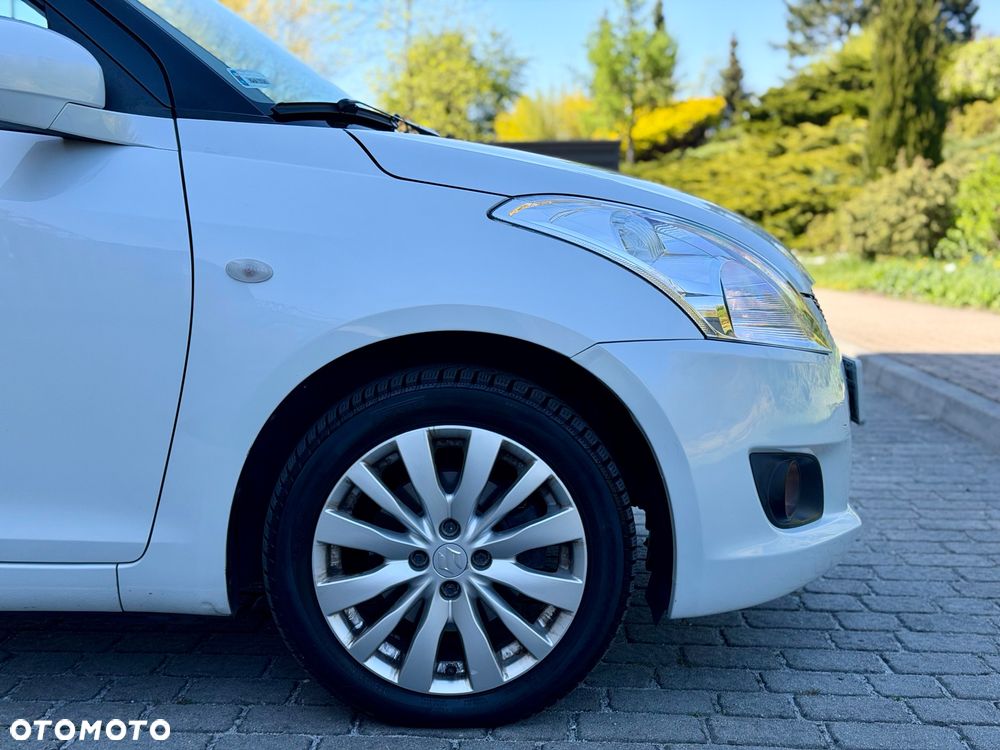 Suzuki Swift 1.2 Premium - 25