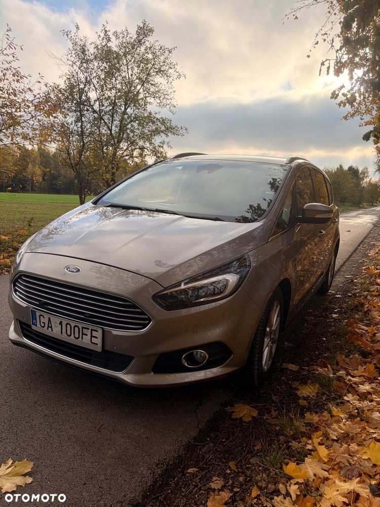 Ford S-Max