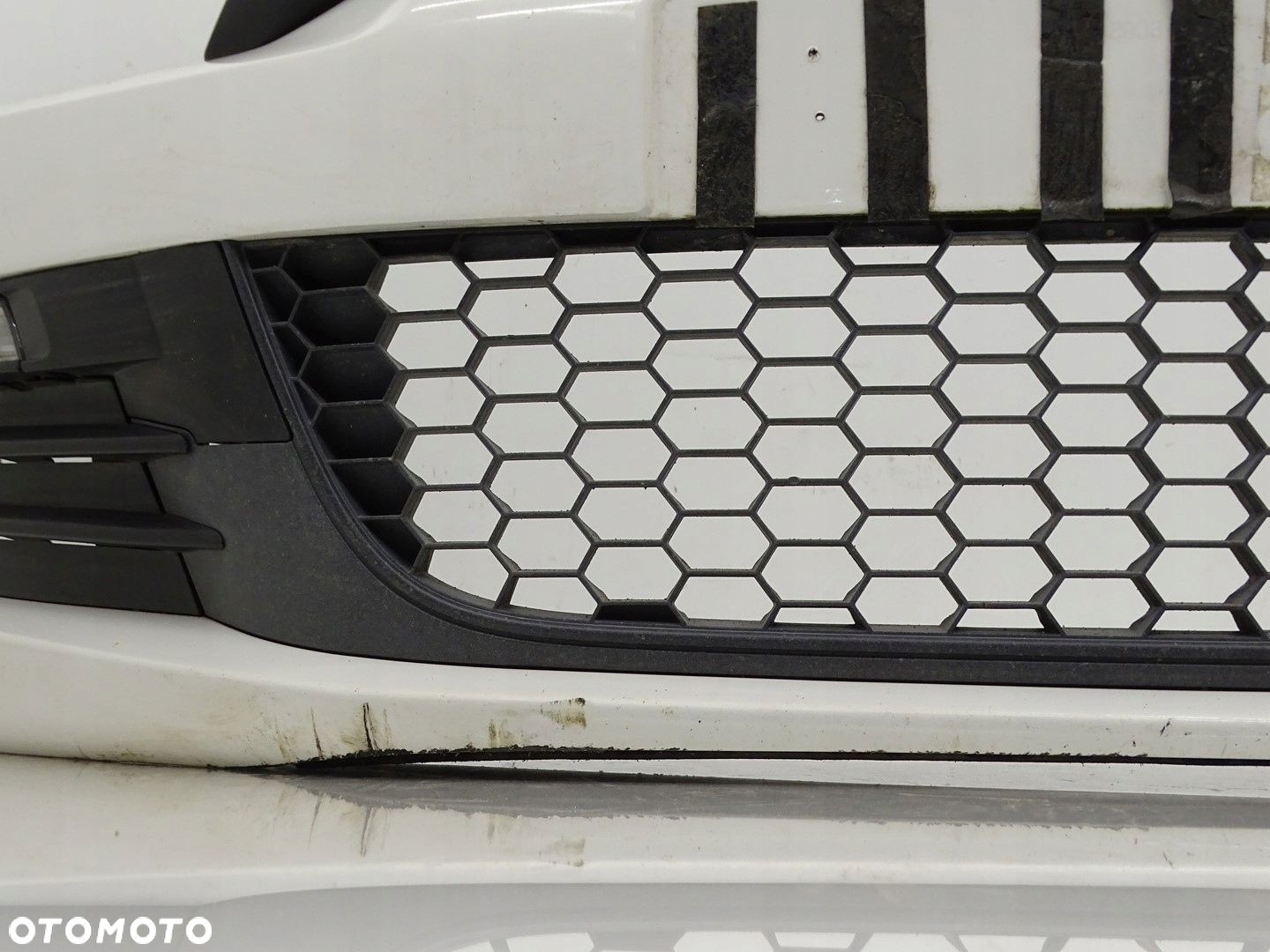 KPL ZDERZAK PRZÓD PRZEDNI  GRILL VW SCIROCCO III 1K8 2008-2014R BIAŁY LB9A - 7