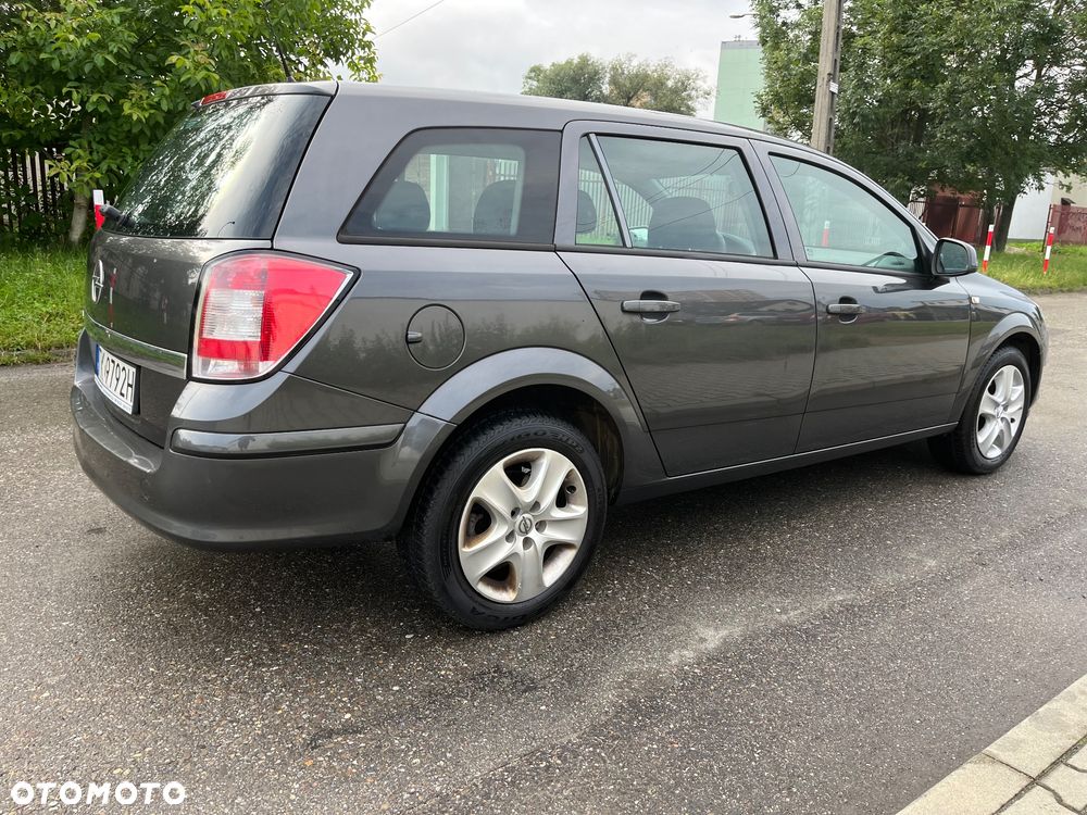 Opel Astra - 4