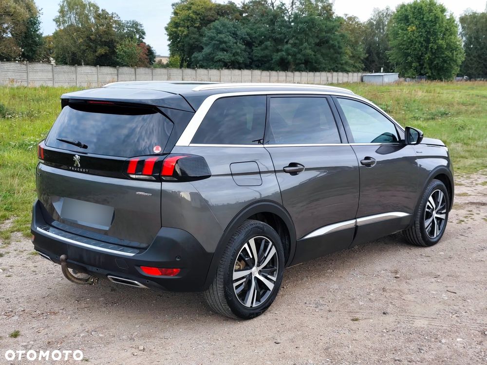 Peugeot 5008 2018 photo 5