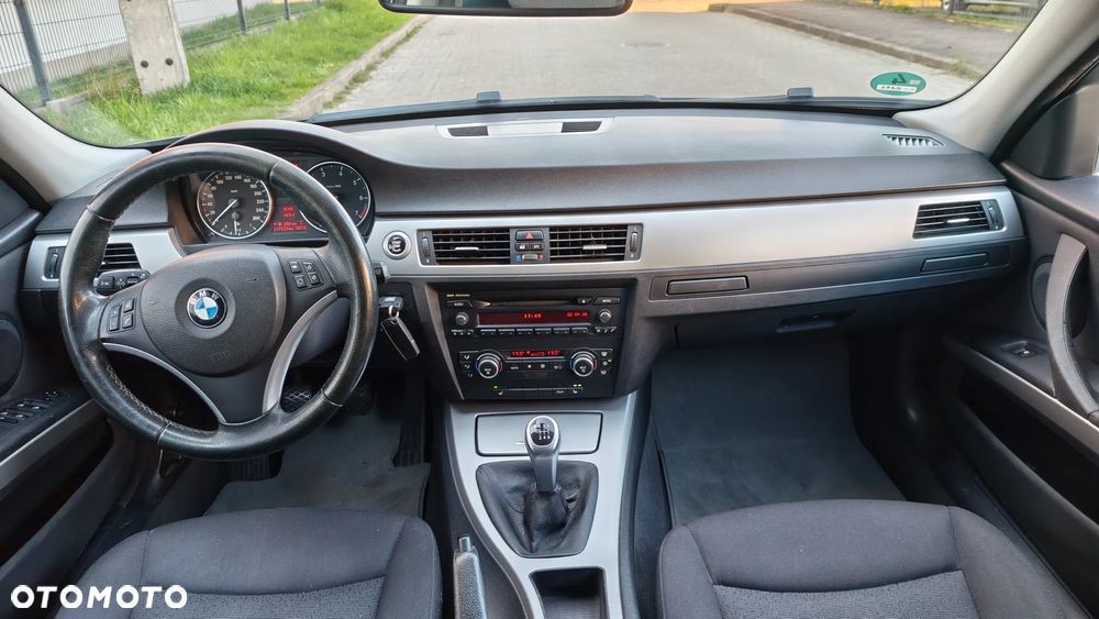 BMW Seria 3 - 6