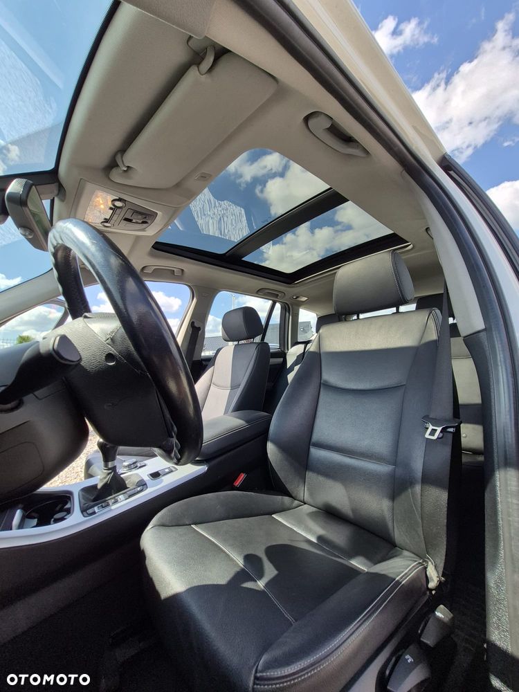 BMW X1 xDrive18d Sport Line - 13