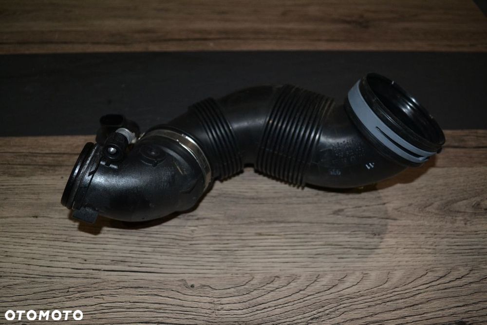 VW AUDI SEAT SKODA DOLOT RURA SSĄCA POWIETRZA 5Q0129654F - 2