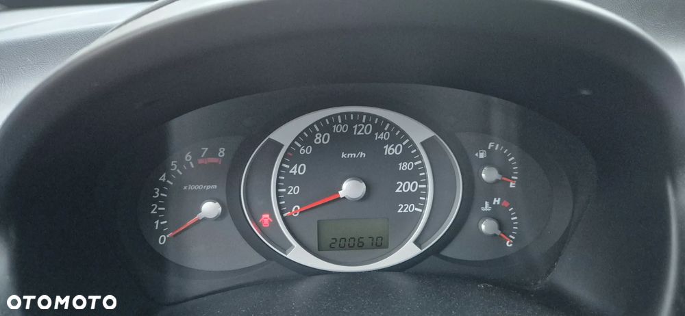 Hyundai Tucson 2.0 Comfort 2WD - 7