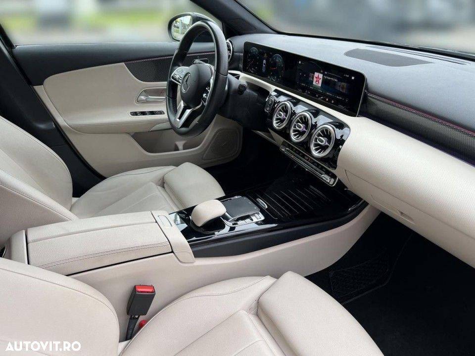 Mercedes-Benz A 200 - 12
