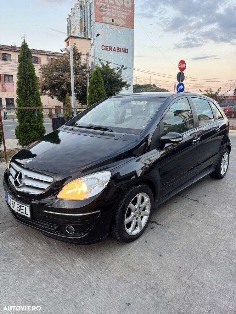 Mercedes-Benz B 180 - 2