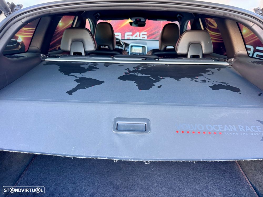 Volvo XC 60 2.0 D4 Volvo Ocean Race Geartronic - 22