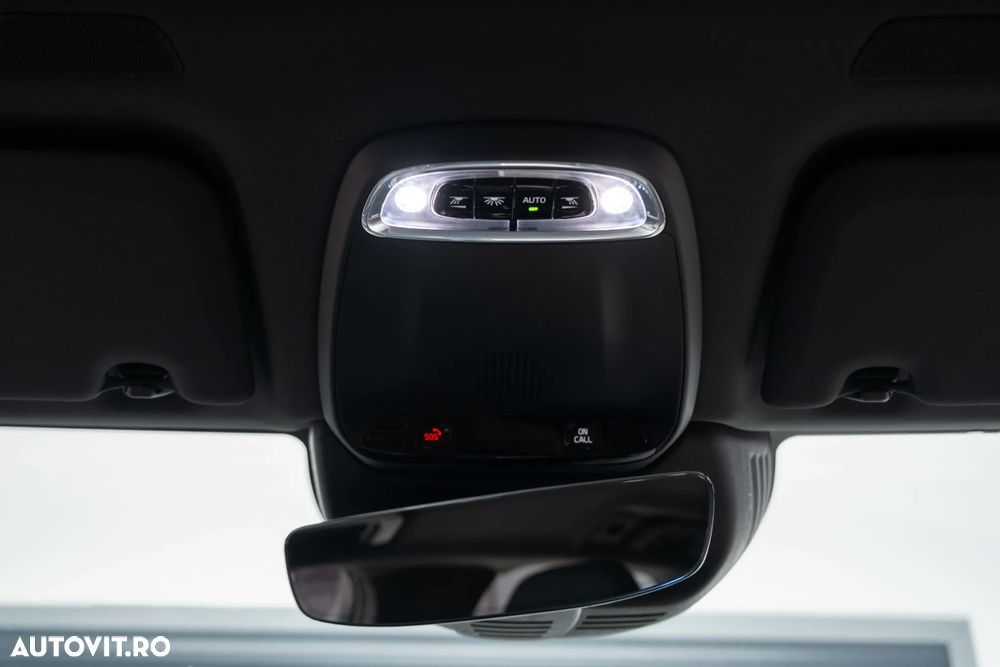 Volvo XC 60 B4 D AWD Geartronic RDesign - 29