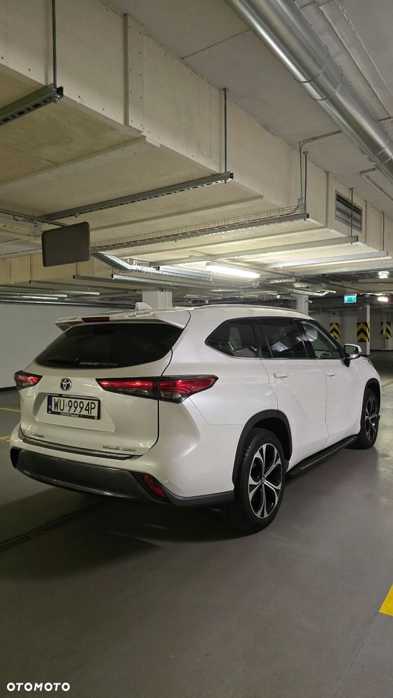Toyota Highlander 2.5 Hybrid Executive Style - 13