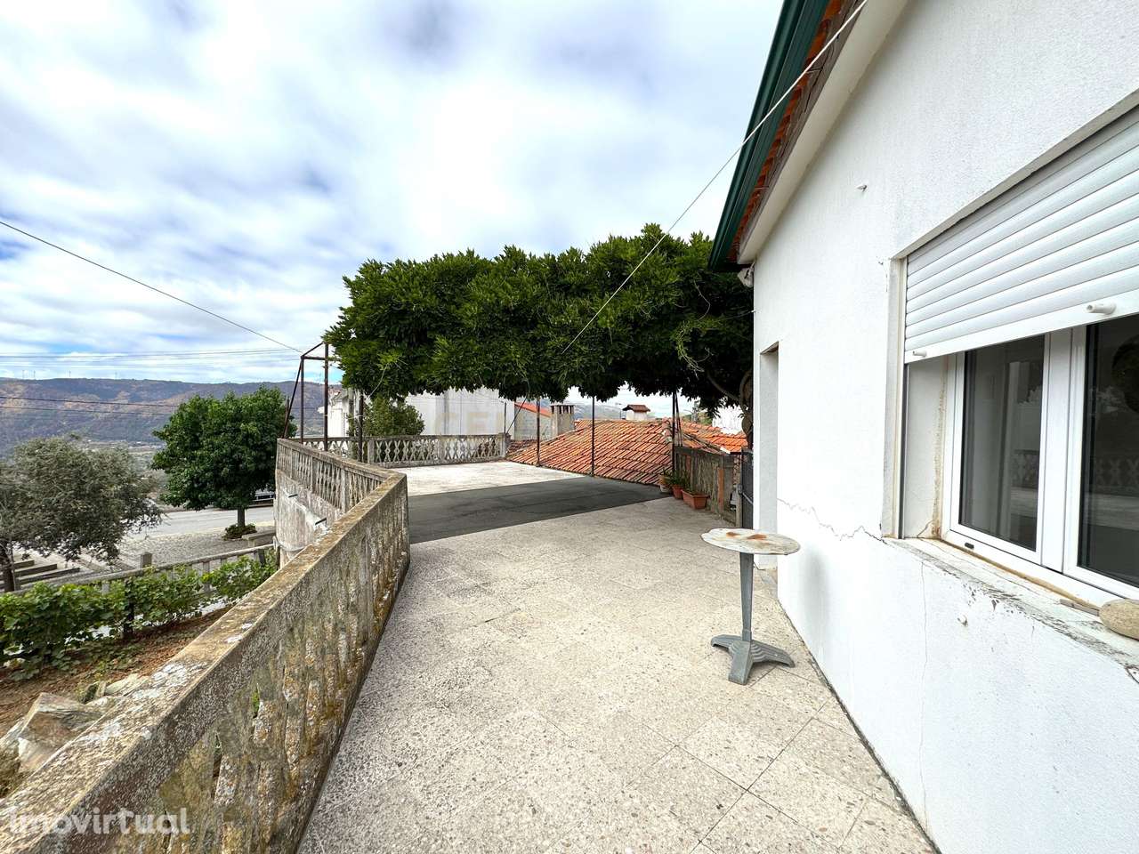 Moradia T4 com adega no Douro Vinhateiro, em Castanheiro do Sul, São J - Grande imagem: 4/47