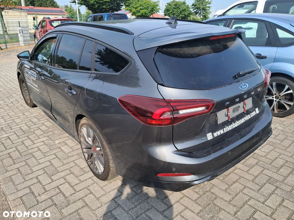 Ford Focus - 9