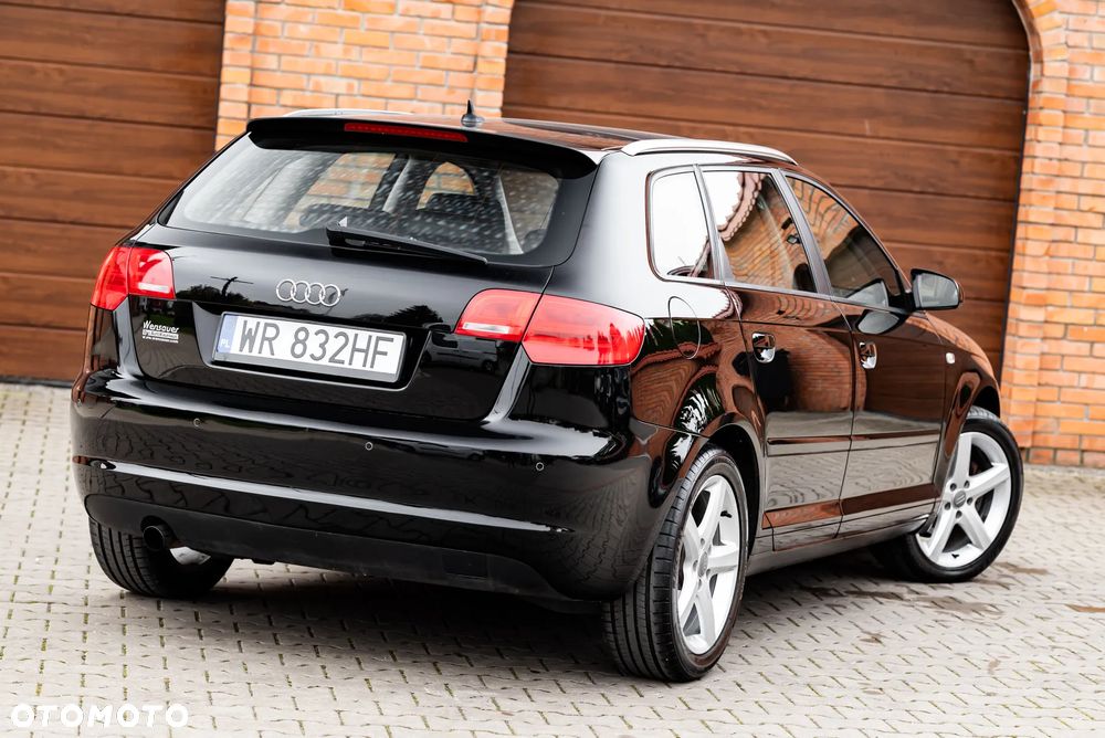 Audi A3 Sportback 2.0 TDI Ambiente - 14