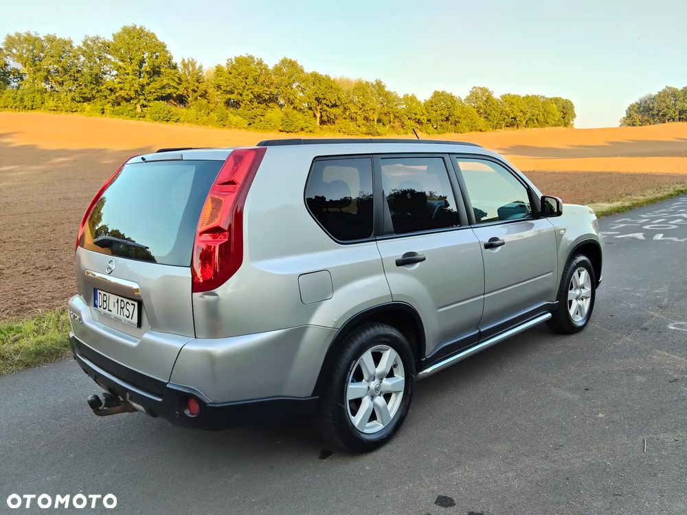 Nissan X-Trail 2.0 dCi 4x4 DPF SE - 15